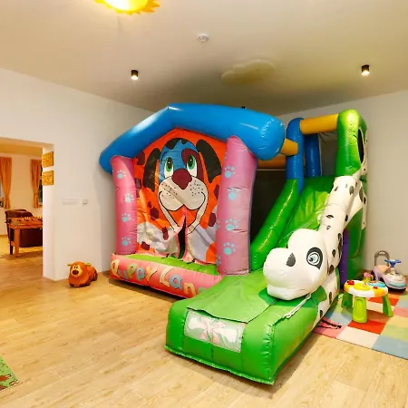 Mumlavsky Vodopad By Interhome Appartement Desná
